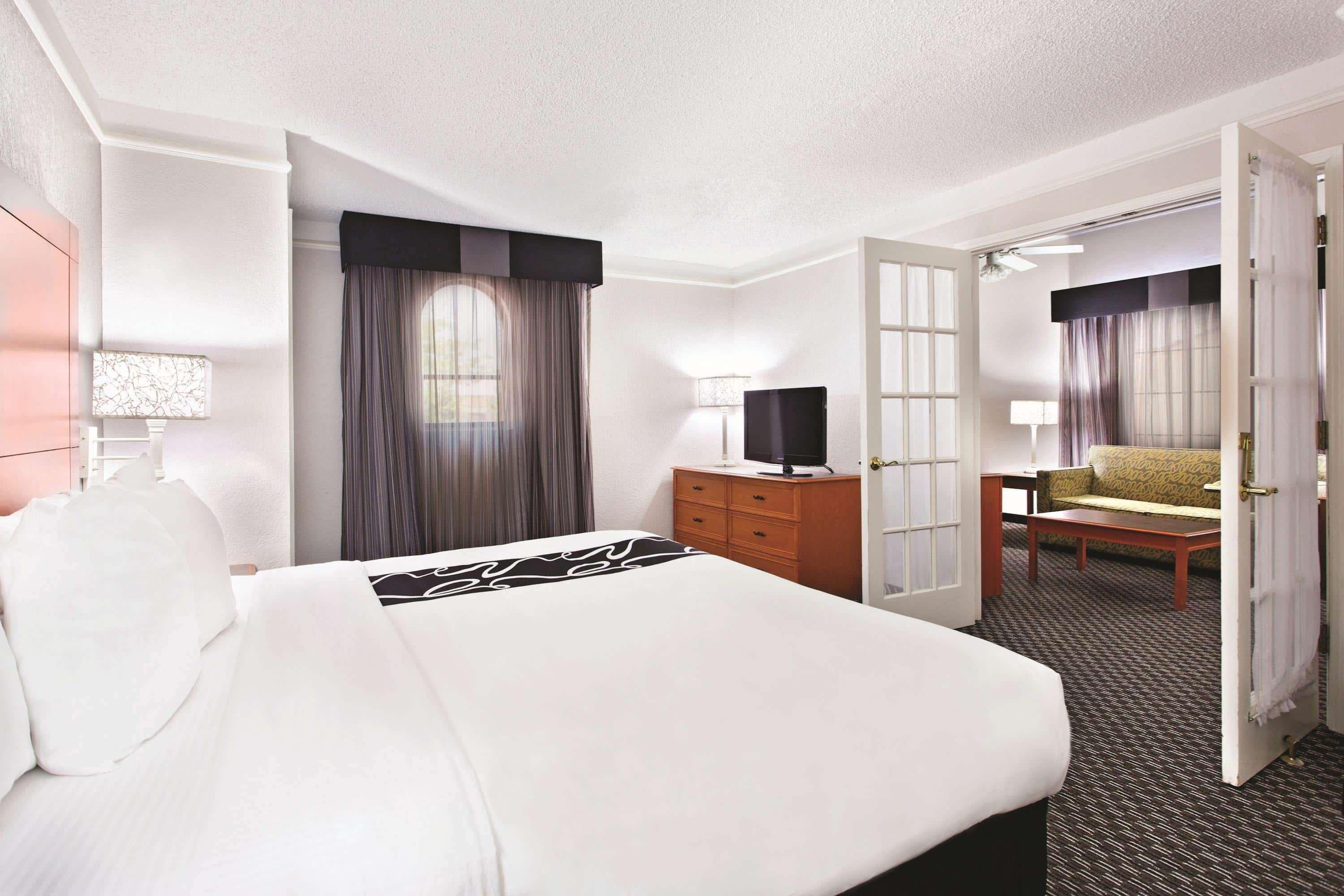 La Quinta Inn By Wyndham Champaign Exterior foto