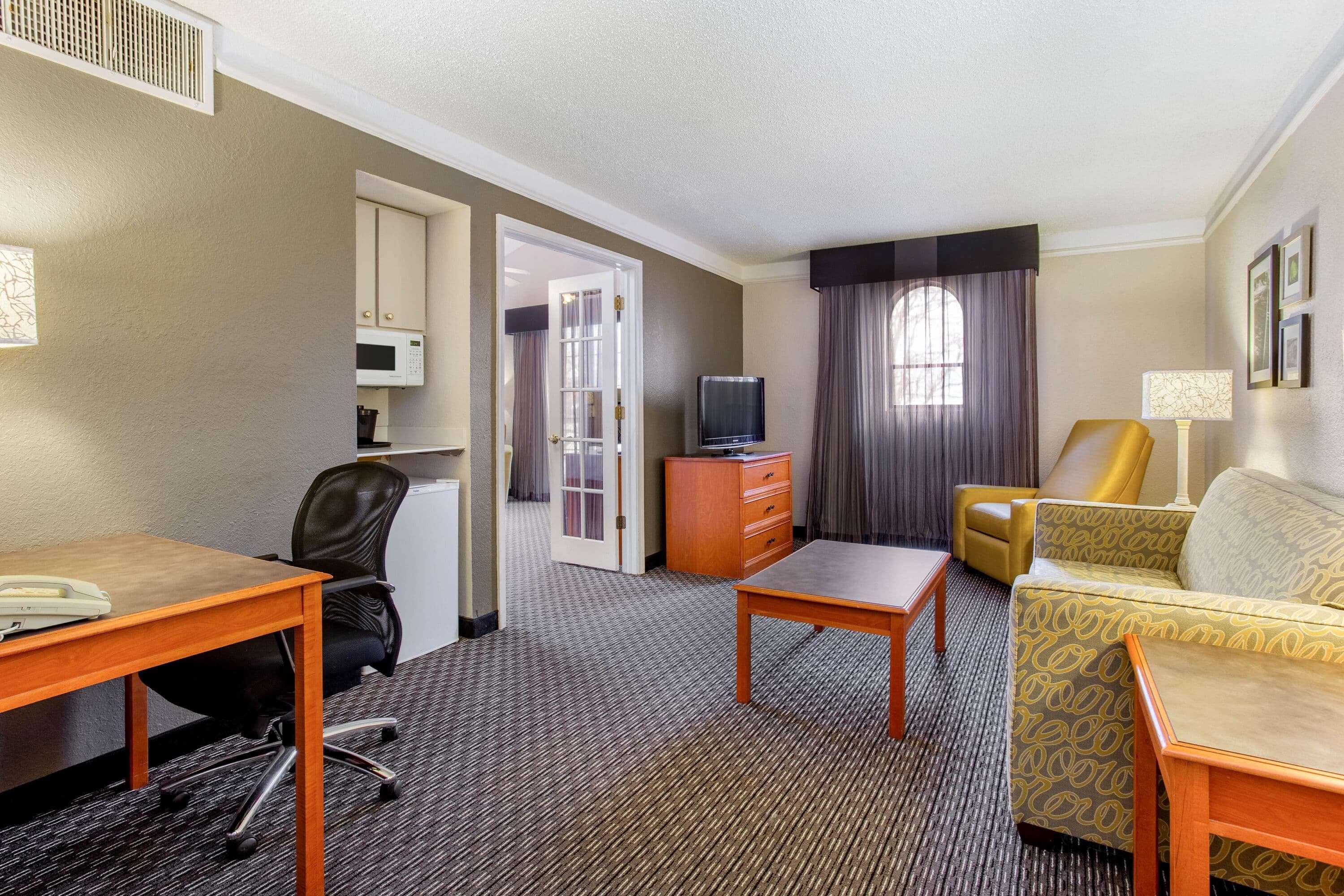 La Quinta Inn By Wyndham Champaign Exterior foto