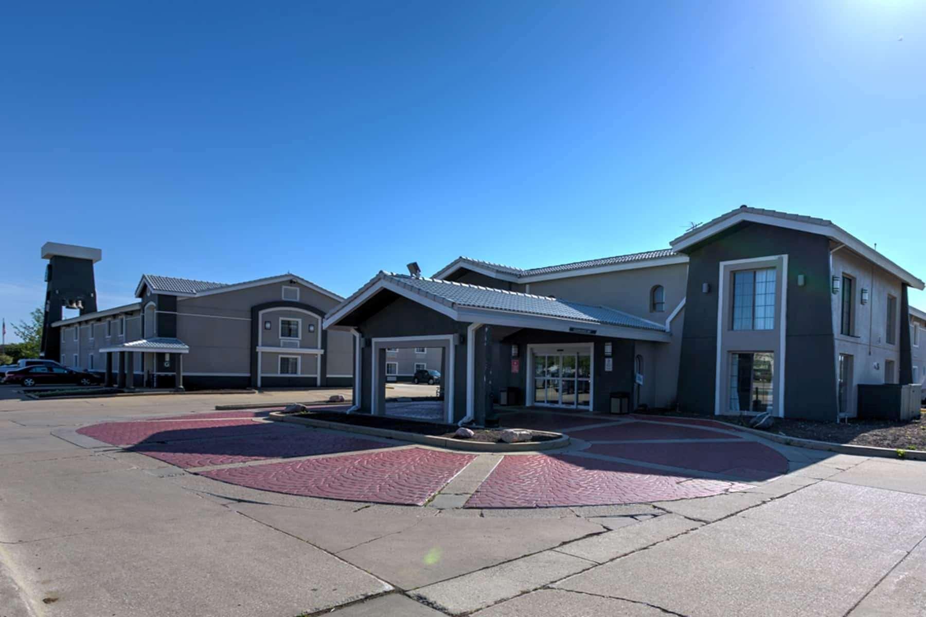 La Quinta Inn By Wyndham Champaign Exterior foto