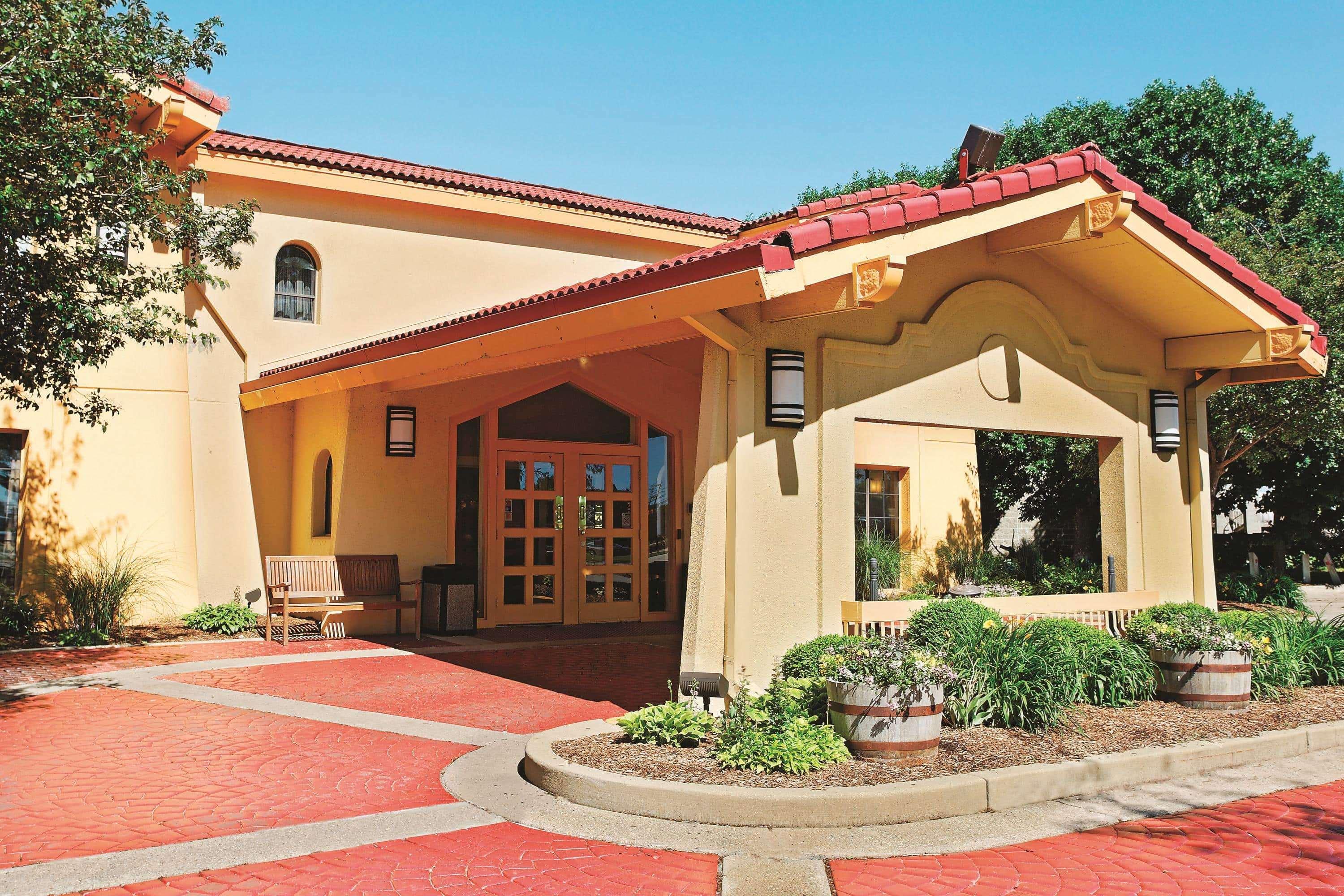 La Quinta Inn By Wyndham Champaign Exterior foto