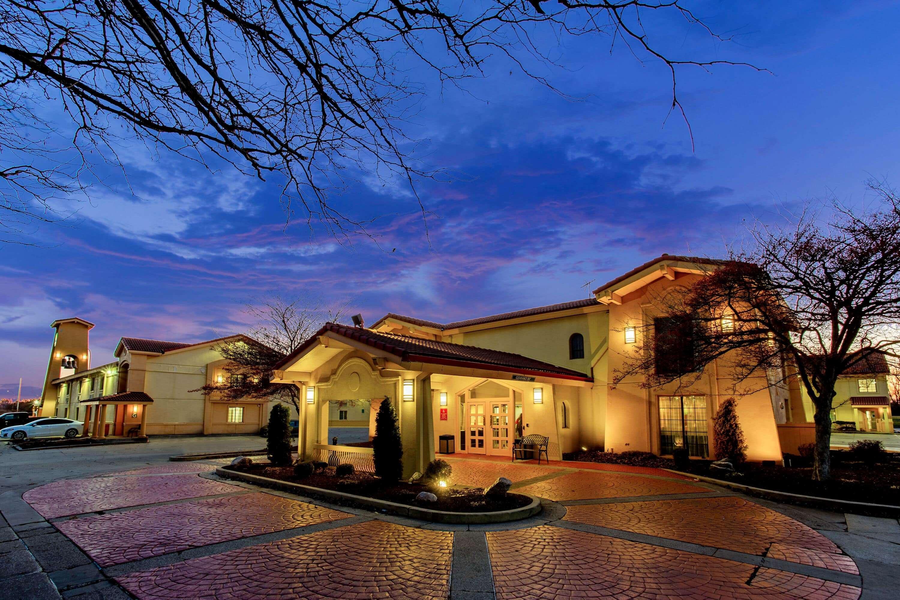 La Quinta Inn By Wyndham Champaign Exterior foto